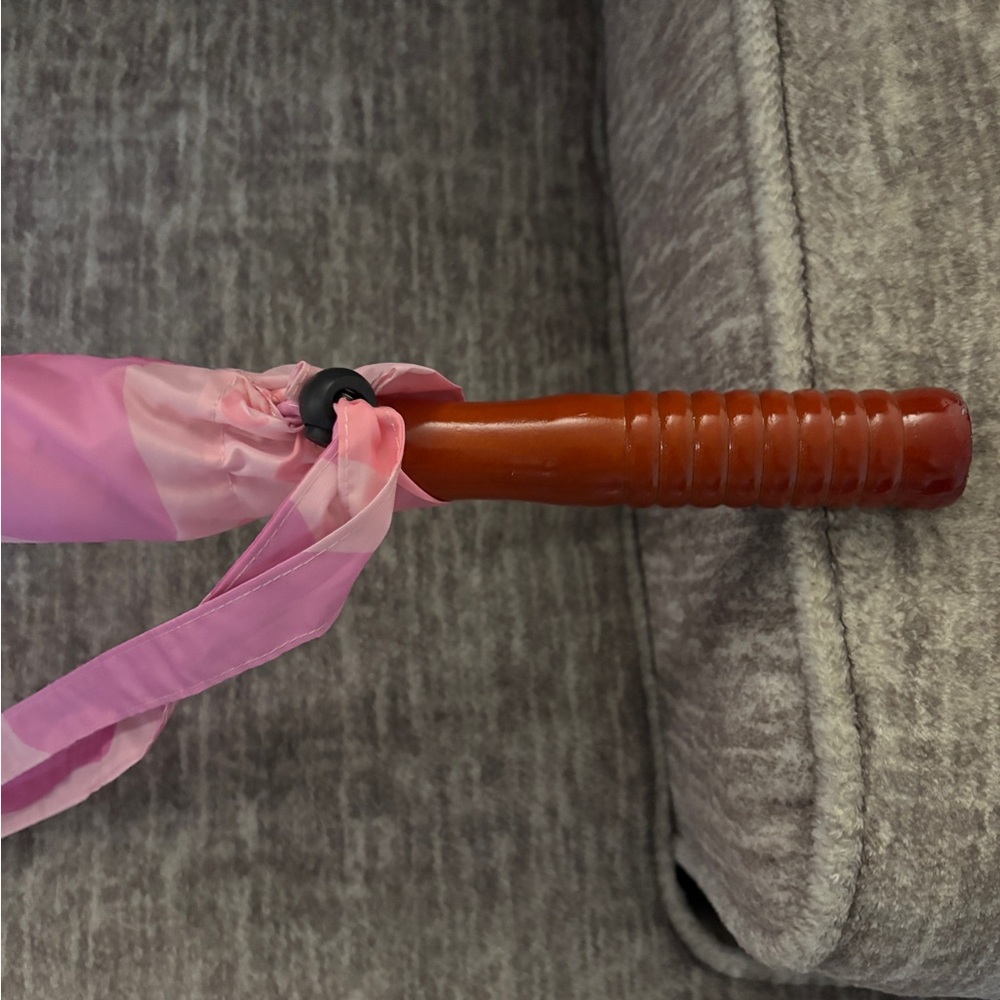 Ripndip Pink Umbrella with Wooden handle and Shoulder Strap and Cover Brand New - Picture 4 of 5